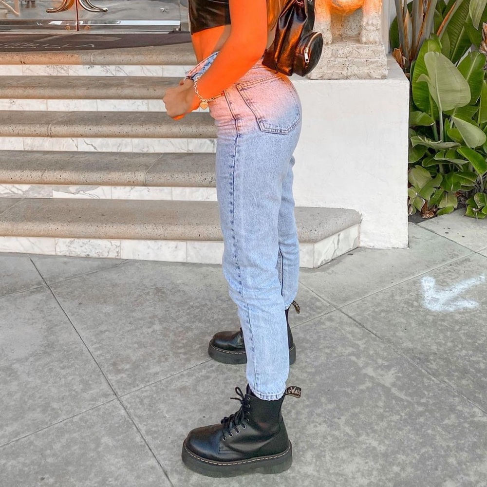 Zara light wash mom jeans